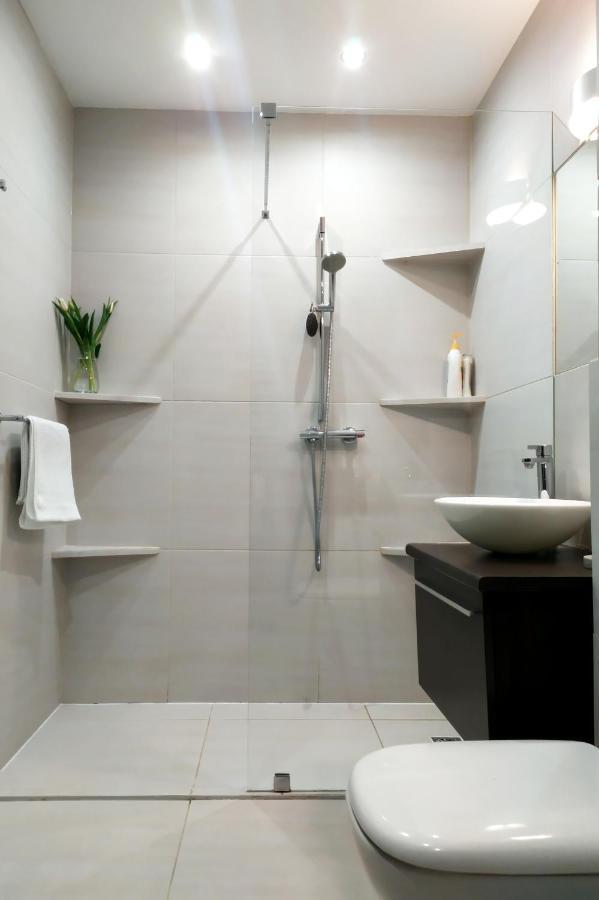 Cystersow Park Appartement Krakau Buitenkant foto